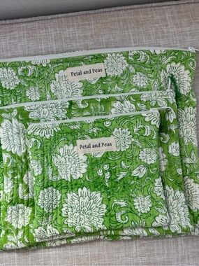 Petal and Peas Green Floral Quilted Pouch Set